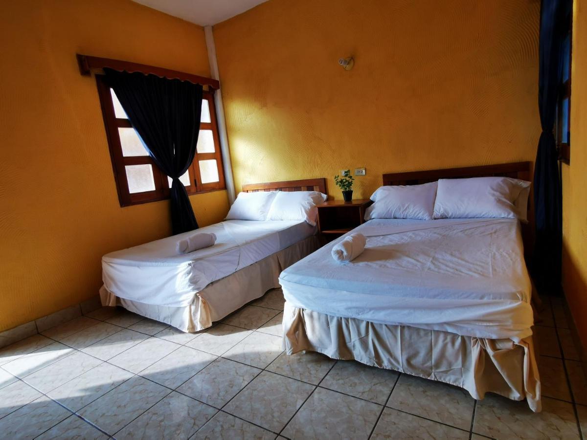 Natz Hotel Flores Exterior foto